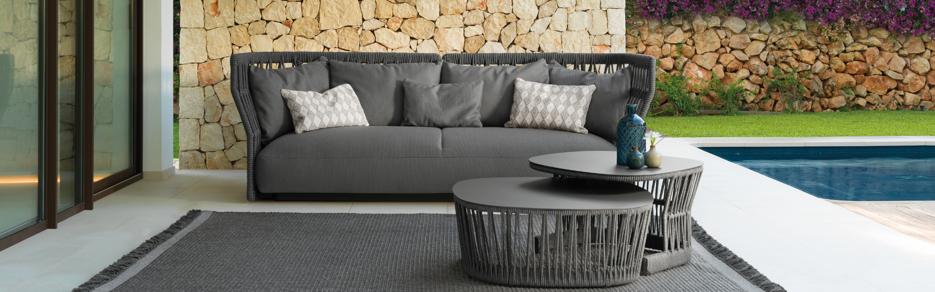 02 Talenti Cliff slider desktop braiding sofa w coffee tables