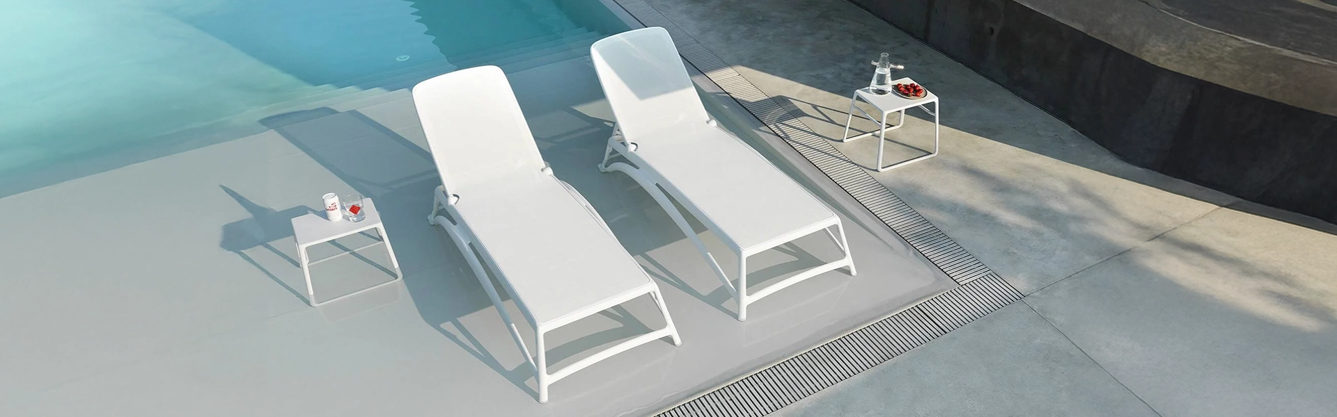 09 Nardi Atlantico main slider desktop Sunlounger bianco