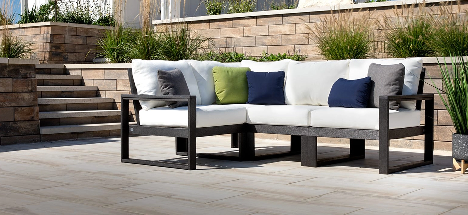 polywood main slider 03 edge