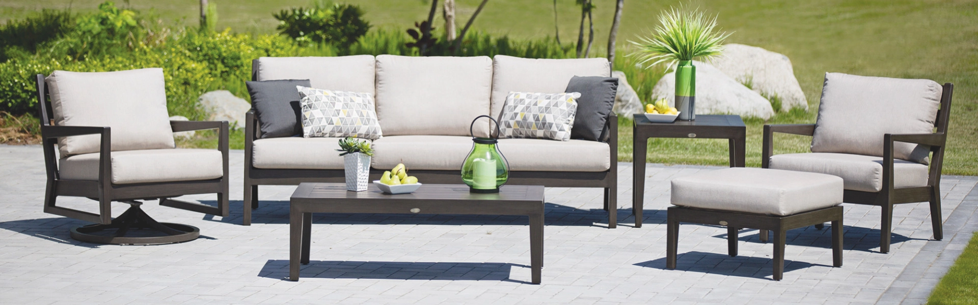 ratana Lucia slider desktop 01